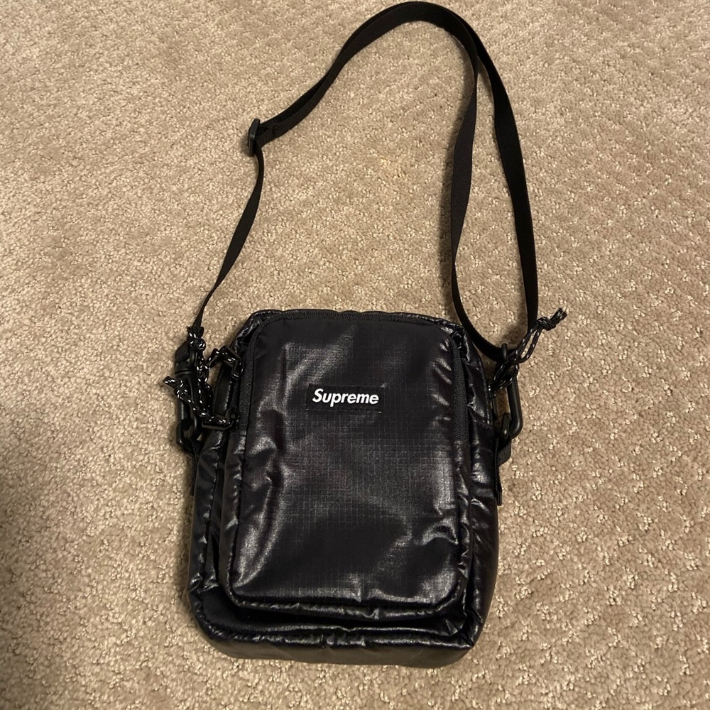 Supreme Shoulder Bag FW17